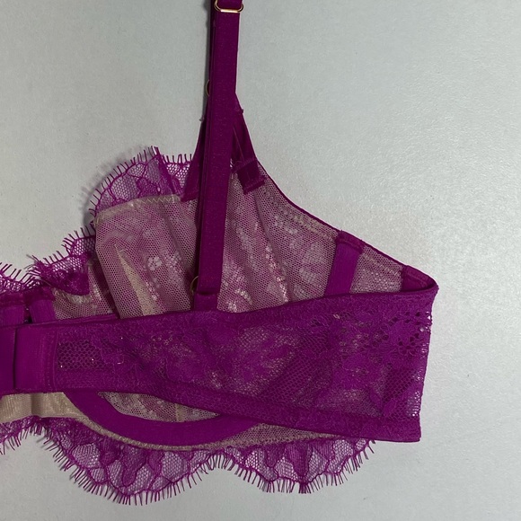 Like New Victoria’s Secret Very Sexy Floral Lace Fuchsia Raspberry Pink Bra 34B - Picture 10 of 13